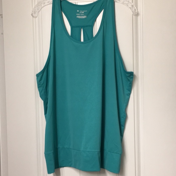 Workout tank - Picture 1 of 2